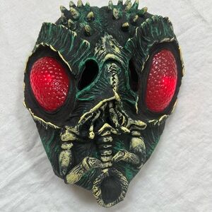 Seasons Fly Latex Head Mask EYES LIGHT UP Animals Scary Halloween Bugs Spooky